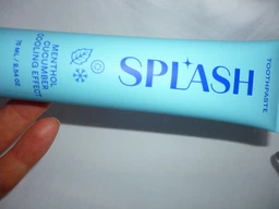 Зубна паста освіжаюча Splash з відбілювальним ефектом Ментол-Огірок 75 мл (4820266831202)