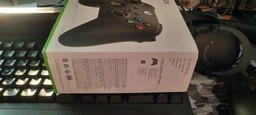 Microsoft Xbox Series X | S Wireless Controller with Bluetooth (Robot White) фото от покупателей 11