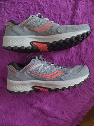Кросівки жіночі для бігу Saucony EXCURSION TR13 W 39 (8.0US) Grey/coral (10524-5s) O