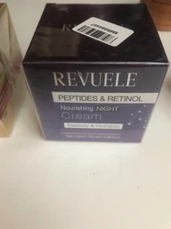 Регенеруючий нічний крем Revuele Пептиди та Ретинол Bioactive 50 мл 3800225902526 фото від покупців 2