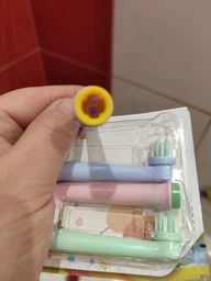 Насадки для Oral B электрической зубной щетки детские с мягкой щетиной eb10-x для орал би 4 штуки фото от покупателей 2