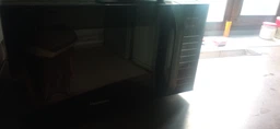 Мікрохвильова піч Panasonic NN-GT35HBZUE PANASONIC NN-GT35HBZUE 970785 фото від покупців 5