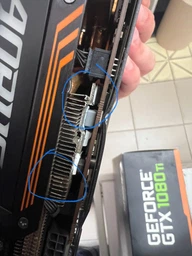 Відеокарта GIGABYTE GeForce GTX 1080 Ti AORUS 11G фото от покупателей 2