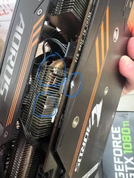Відеокарта GIGABYTE GeForce GTX 1080 Ti AORUS 11G фото от покупателей 1