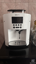 Кофемашина KRUPS Essential EA816570