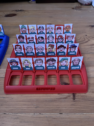 Настільна гра Dream Group Toys Вгадай хто (2248_C) (4820266221034) фото від покупців 1