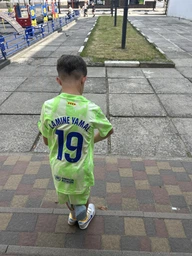 Дитяча футбольна форма Nike Lamine Yamal №19 Barcelona 2024-2025, розмір 22 (зріст 125-130 см), салатова фото від покупців 2