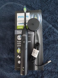 Электрическая зубная щетка PHILIPS Sonicare HX7101/01 серии 5300 фото от покупателей 13