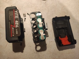 Акумуляторна пила ланцюгова електрична Chain SAW 6 дюймів, міні пила для обрізання дерев та розпилу дров 2 АКБ синій фото від покупців 2