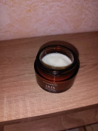 Увлажняющий крем для жирной и комбинированной кожи лица "IRIS" с мочевиной, ниацинамидом, гиалуроновой кислотой, глицерином, витаминами А и E, комплексу 4 масел и 4 экстрактов для себорегулирующего, успокаивающего и матирующего эффекта 30 мл (112506)