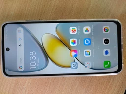 Смартфон Tecno Spark Go 1 (KL4) 4/128GB Magic Skeen Green (4894947050107) фото від покупців 1