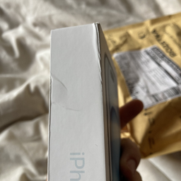 Мобільний телефон Apple iPhone 15 256GB Black (MTP63RX/A) фото від покупців 4