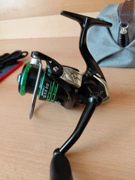 Катушка спиннинговая Select Reflex 2000S 4+1BB 5.2:1 (18707489) фото от покупателей 1