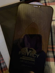Защитное стекло антишпион для Iphone 11 / Xr на весь экран приватное стекло Shieldy фото от покупателей 1