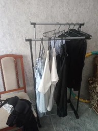Вішалка для одягу дворівнева підлогова на коліщатках 68×28×137 см Double-Pole, телескопічна регульована металева вішалка-стійка для зберігання речей з полицею для взуття Срібляста з чорним, DP-15-D1 фото від покупців 7