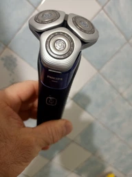 Электробритва PHILIPS X9003/30 серии i9000 Prestige фото от покупателей 4