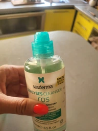 Ліпосомальний лосьйон для зняття макіяжу Sesderma Sensyses Ros для чутливої та схильної до почервоніння шкіри 250 мл (8429979471789) фото від покупців 3