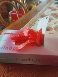 Рукавиці нітрилові "MediOk", Garnet (червоні), 3.8г. розмір XS фото від покупців 1