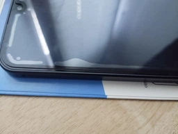 Защитное стекло LUX для Samsung Galaxy A16 4G / 5G (A165 / A166) полная проклейка черный фото от покупателей 1