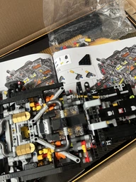 Конструктор LEGO Technic McLaren P1 3893 детали (42172)