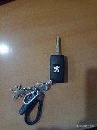 Корпус викидного ключа Peugeot 407 4007 607 Galakeys 3 кнопки батарейка на платі лезо VA2 (01-09)
