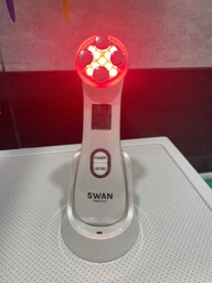 Микротоковый массажер для лица и шеи Swan Beauty Skin Boost RF-30 MS EMS массажер с микротоками от отеков лифтинг и тонус кожи мощный для омоложения с микротоками светотерапия аккумуляторный белый фото от покупателей 8