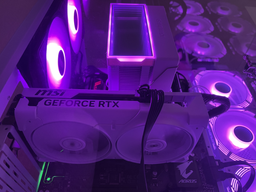 Видеокарта MSI PCI-Ex GeForce RTX 5060 VENTUS 2X OC WHITE 8GB GDDR7 (128bit) (2535/28000) (HDMI, 3 x DisplayPort) (RTX 5060 8G VENTUS 2X OC WHITE)