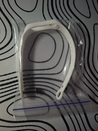Силиконовый ремешок MRK для фитнес браслета Xiaomi Mi Band 4/3 Коричневый (1) с металлической кнопкой (mrk21042050) фото от покупателей 7