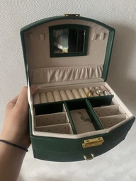 Органайзер - шкатулка для украшений из кожзама на замке с зеркалом 20,5 см х 15,5 см х 10 см Черный