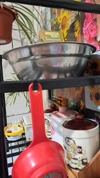 Кухонная полка органайзер для микроволновки с крючками этажерка настольная под бытовую технику