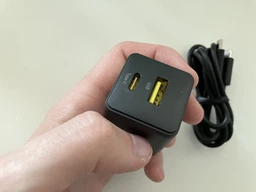 Сетевое зарядное устройство Baseus Palm Fast Charger USB-A USB-C 20 Вт PD3.0 QC4.0 + кабель Type-C 60 Вт 1 м Black (P10111608113-01) фото от покупателей 3