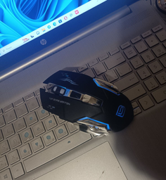 Беспроводная мышь игровая с RGB подсветкой аккумуляторная регулируемое DPI 800 1200 1600 оптический сенсор USB Wi-Fi адаптер эргономичная бесшумная для ПК ноутбуков Android для игр и работы удобная светящаяся мышь с подсветкой