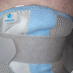 Бандаж для коленного сустава Wellcare 52018 1 шт (S) фото от покупателей 2
