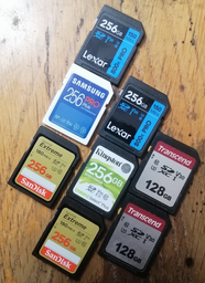 Карта памяти Kingston SDXC 256GB Canvas Select Plus Class 10 UHS-I U3 V30 (SDS2/256GB) фото от покупателей 1