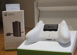 Аккумулятор Microsoft Xbox Series Play and Charge Kit + USB-кабель Type-C Black фото от покупателей 10
