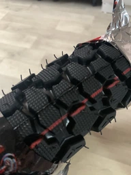 Покришки SC TYRE на мопед 2.75 - 17 шестишаровий + камера шосе