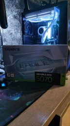 Видеокарта GF RTX 5070 12GB GDDR7 Eagle OC Ice Gigabyte (GV-N5070EAGLEOC ICE-12GD) фото от покупателей 13