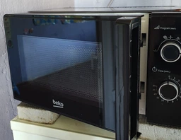 Мікрохвильова піч Beko , 20л, мех.керув., 700Вт, сірий (MOC20100SFB) фото от покупателей 17