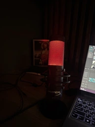 Микрофон HyperX Quadcast (4P5P6AA)