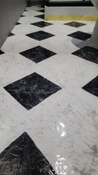 Аэрозольная краска Montana Marble EM3000 Red (Красная) 400 мл
