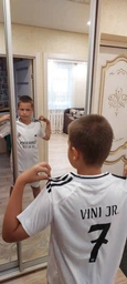 Дитяча футбольна форма Adidas Vini Jr. №7 Real Madrid 2024-2025, розмір 24 (зріст 130–140 см), біла