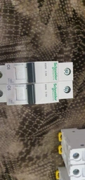 Автоматичний вимикач 1-полюсний Schneider Electric RESI9 1P 63A B 6 kA R9F02163 фото від покупців 1