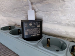 Сетевое зарядное устройство Samsung 25W Type-C (w/o cable) Black (EP-T2510NBEGEU) фото от покупателей 11