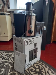 Соковыжималка центробежная Black+Decker BXJE600E