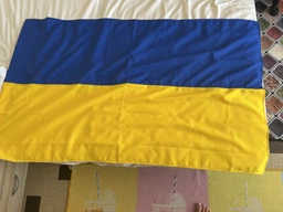 Флаг Украины большой с плотного материала 90х140 см уличный сине-желтый фото от покупателей 3