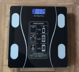 Ваги підлогові смарт розумні скляні для дому Scale one Black електронні фітнес Bluetooth з додатком для смартфона 180 кг білі