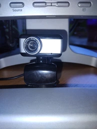 Веб камера V7 0307 USB с микрофоном и поворотным объективом