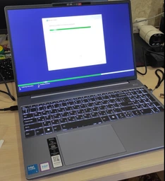 Ноутбук Lenovo IdeaPad Slim 5-15IRH9R (83J6000GRA) фото от покупателей 2
