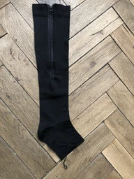 Гольфы компрессионные для профилактики варикоза Zip Sox, эластичные утягивающие гольфы с молнией для снятия отеков и усталости ног, улучшение кровообращения, размер S/M, 2 шт Бежевые, LY-105-S/M-Beige фото от покупателей 1