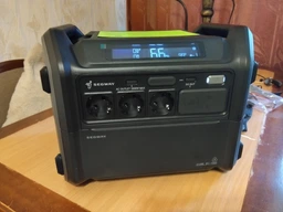 Зарядна станція Segway Cube 2000 / 2584 Вт / 2048 Вт⋅год / LiFePO4 (AA.13.04.02.0007) фото від покупців 3